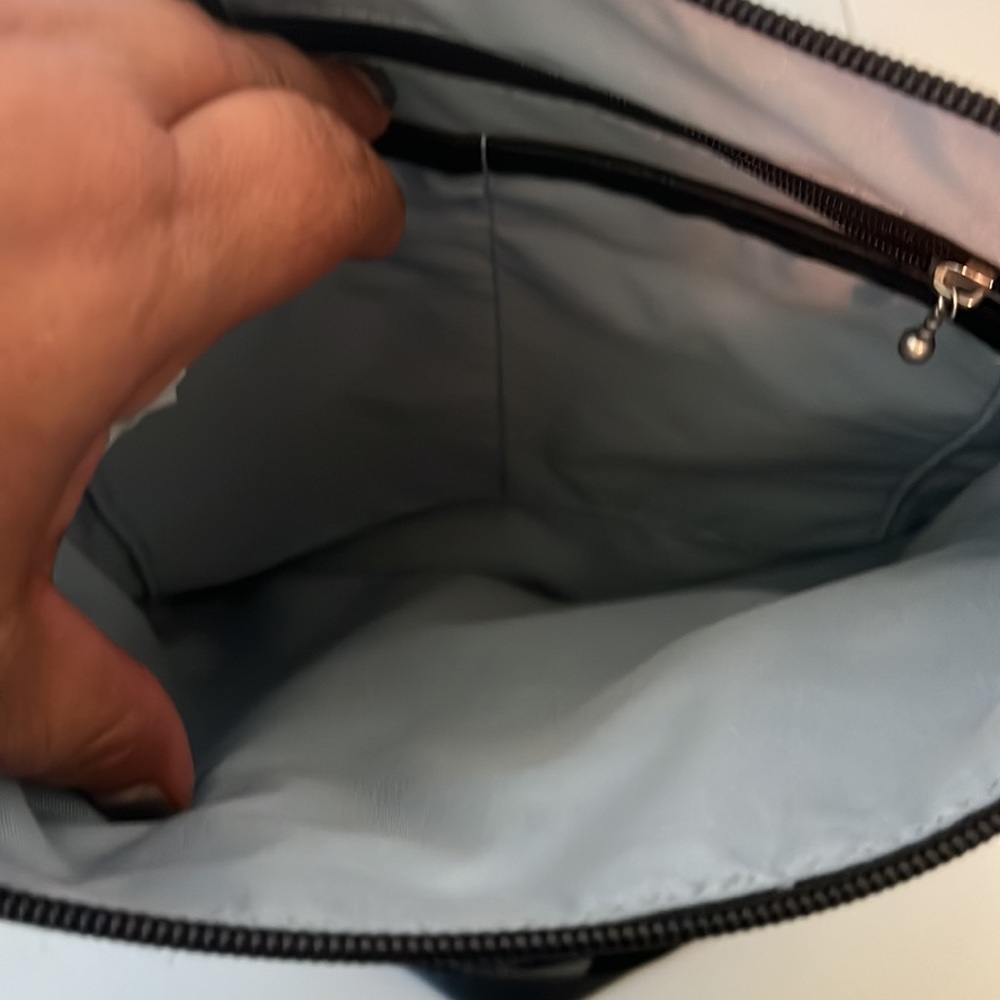 BAGGALLINI New Classic Go Bagg - Onyx Floral - includes RFID phone wristlet. - Picture 12 of 16